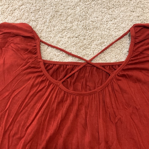 Ladies Top - Picture 4 of 4